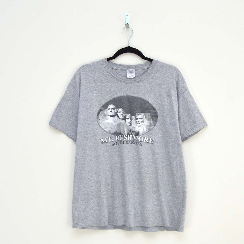 Vintage Mt. Rushmore T-Shirt (L)