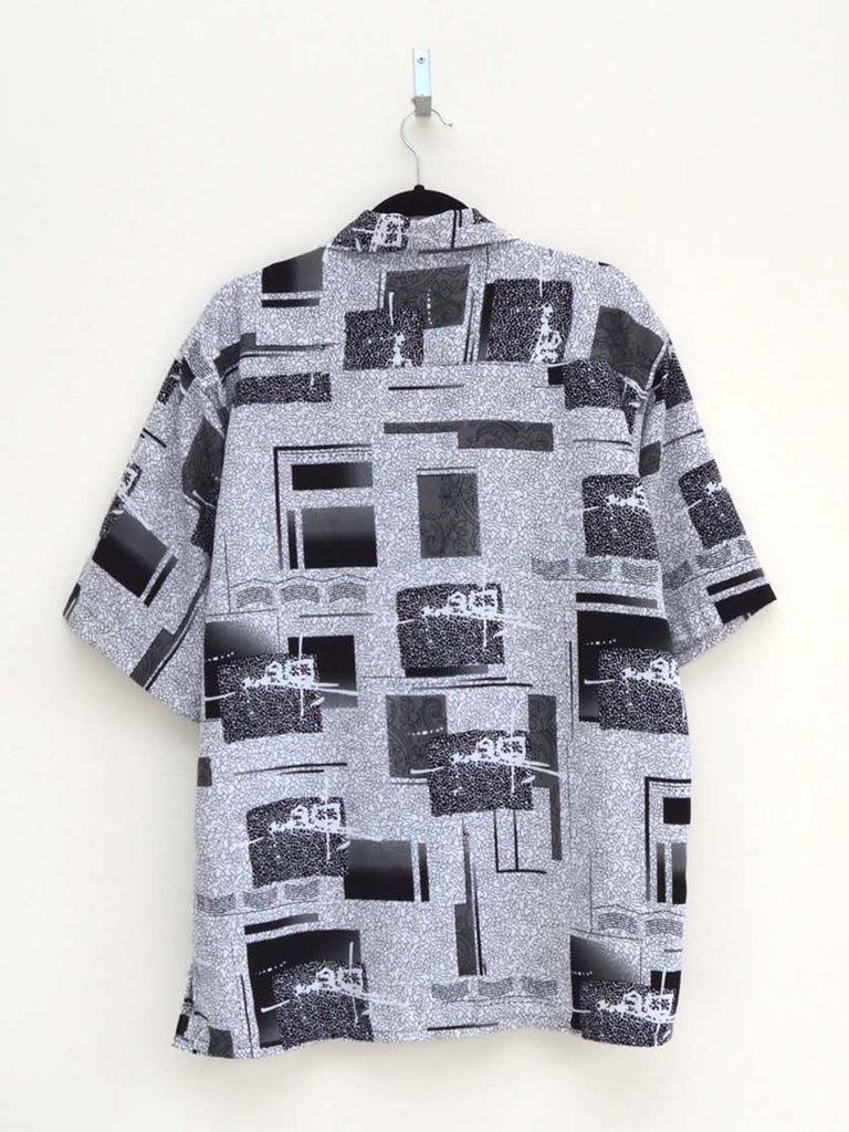 Vintage Black & Grey Hip-Hop Shirt (L)